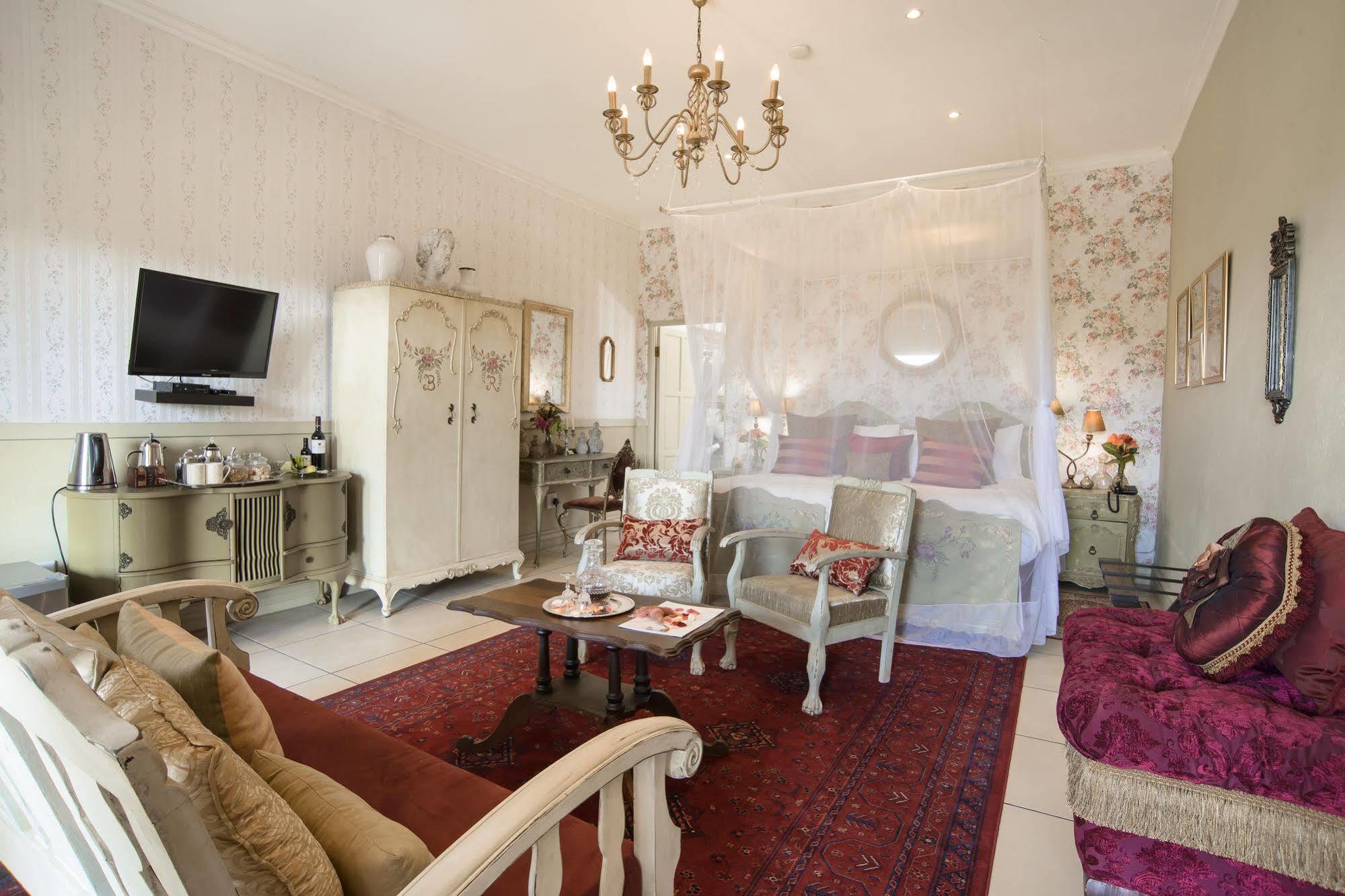 Belgrace Boutique Hotel Уайт-Ривер Экстерьер фото